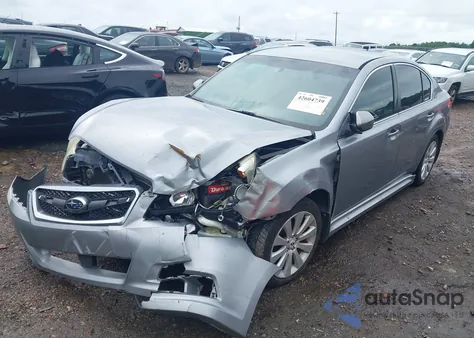 2011 Subaru Legacy 2.5I Limited z USA, uszkodzony, nr VIN 4S3BMCJ69B3263848